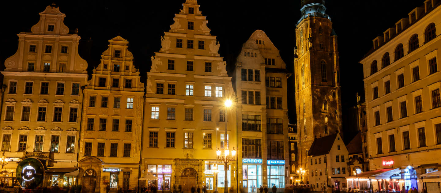 Rynek Wrocław nocą – iluminacja, zdjęcia i atmosfera po zmroku